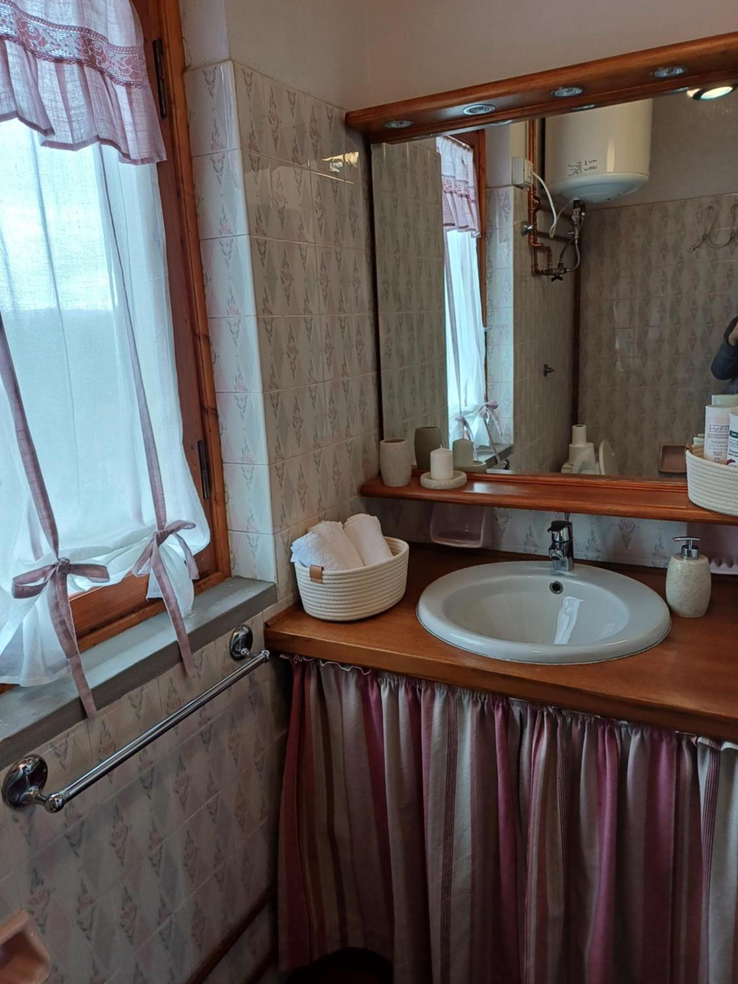 Chalet Grazia Valgiano Bagian luar foto