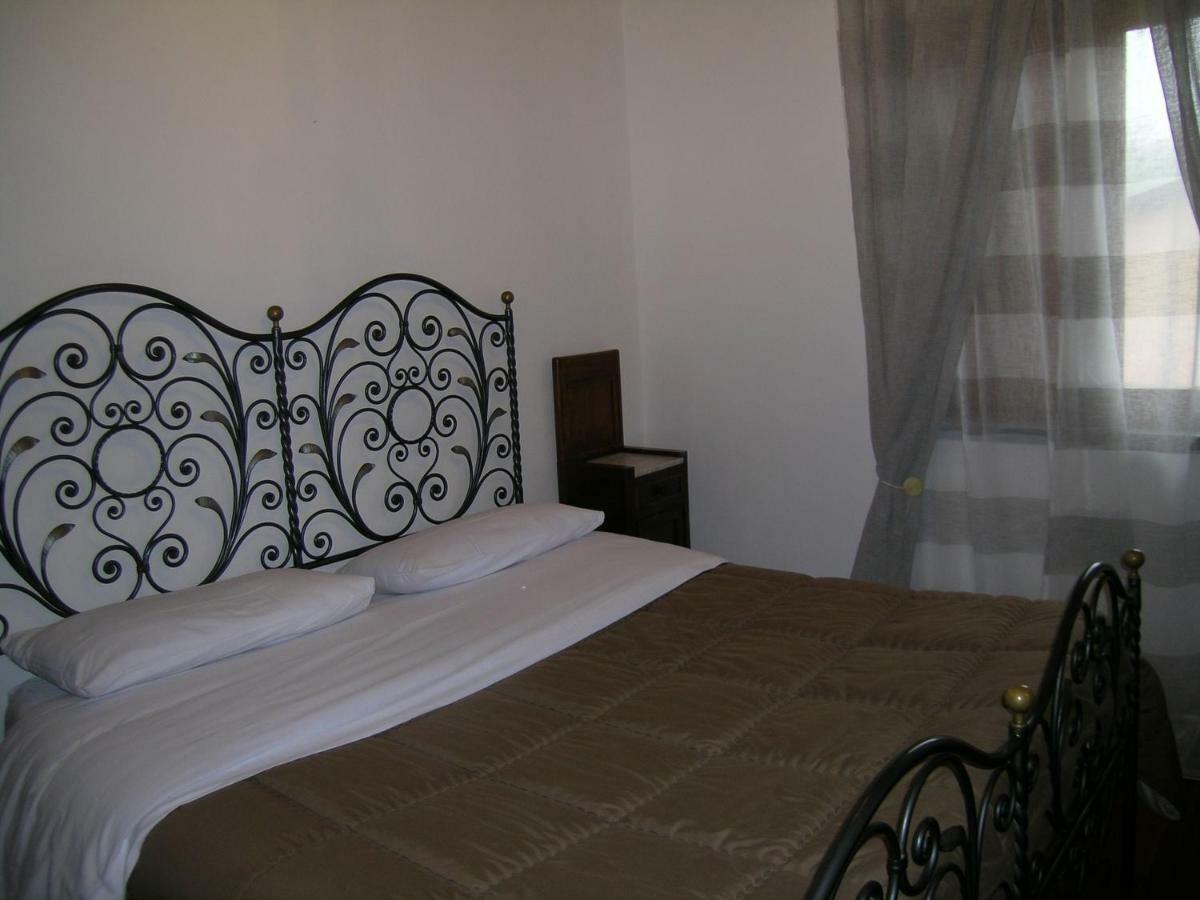 Chalet Grazia Valgiano Bagian luar foto